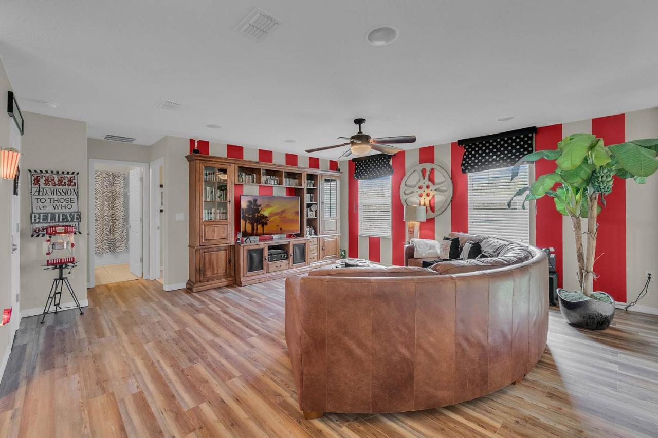Gorgeous Custom 6Bd Hm Loaded With Amenities Themed Rooms, Private Pool ดาเวนพอร์ต ภายนอก รูปภาพ